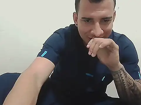 tuenfermerofavorito06 online show from 01-09-26, 11:17