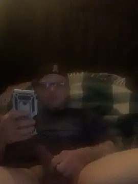 Snapshot of Ldnick69 chatting on 02-10-26, 07:40 Ldnick69 online show from 02-10-26, 07:40