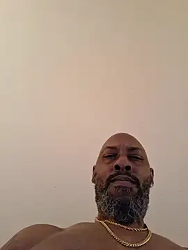 Snapshot of Rizzle9800 chatting on 12-17-25, 04:51 Rizzle9800 online show from 12-17-25, 04:51