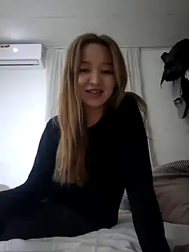 SherrylShaw online show from 12-19-25, 07:43