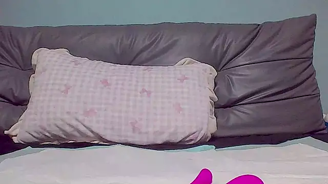 P-Pink online show from 01-10-26, 04:20