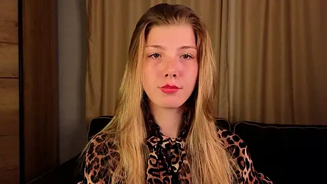 LumiaSolstice online show from 03-18-26, 05:49