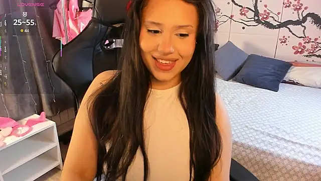 Nicole Pars online show from 12-14-25, 06:30