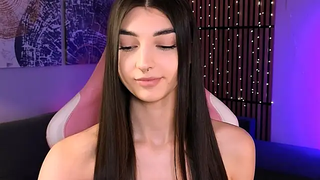 Snapshot of LilyShine_ chatting on 02-06-26, 02:53 LilyShine online show from 02-06-26, 02:53