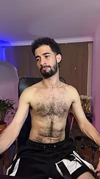 Snapshot of _YOURHERO chatting on 12-20-25, 12:07 YOURHERO online show from 12-20-25, 12:07