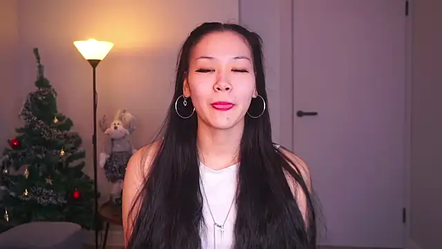 DonaPelligrino online show from 12-16-25, 05:34