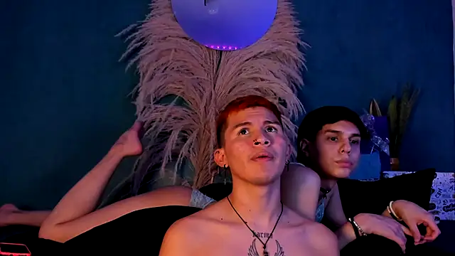 Snapshot of DeeQuinn_Blaze chatting on 12-17-25, 08:04 DeeQuinn Blaze online show from 12-17-25, 08:04