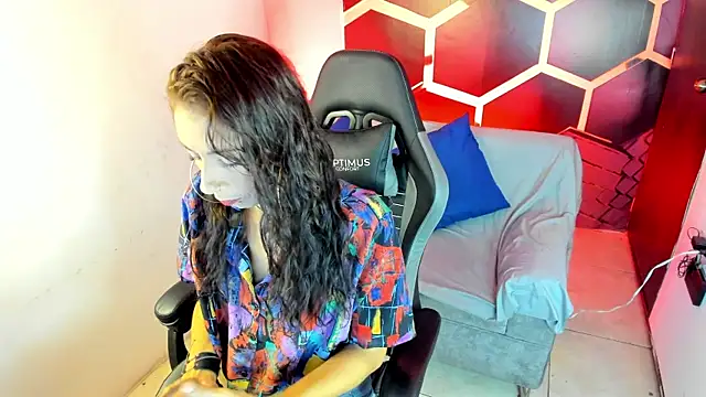 Snapshot of Maya_Storm_ chatting on 03-30-26, 01:23 Maya Storm online show from 03-30-26, 01:23