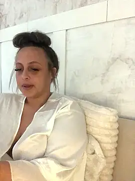 Welsh Maya221x online show from 01-12-26, 11:37