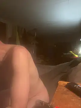 Snapshot of Mansword1 chatting on 03-05-26, 02:40 Mansword1 online show from 03-05-26, 02:40