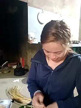 little-effy online show from 03-02-26, 08:10