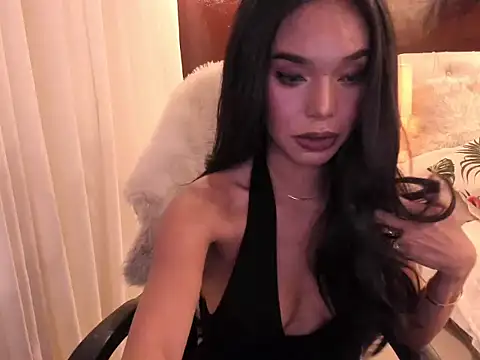 Snapshot of ValeriaDion chatting on 10-20-25, 07:42 ValeriaDion online show from 10-20-25, 07:42