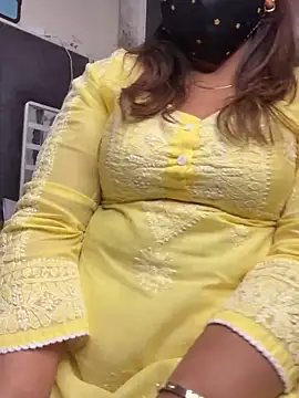 Snapshot of butterflyslay chatting on 02-01-26, 03:43 butterflyslay online show from 02-01-26, 03:43