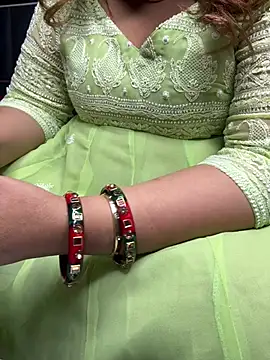 Snapshot of butterflyslay chatting on 02-03-26, 11:59 butterflyslay online show from 02-03-26, 11:59