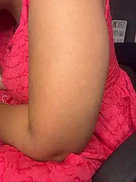 Snapshot of butterflyslay chatting on 02-20-26, 01:35 butterflyslay online show from 02-20-26, 01:35