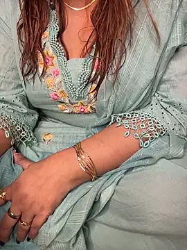 Snapshot of butterflyslay chatting on 03-02-26, 05:08 butterflyslay online show from 03-02-26, 05:08