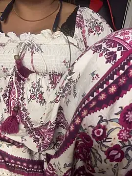 Snapshot of butterflyslay chatting on 03-07-26, 02:58 butterflyslay online show from 03-07-26, 02:58