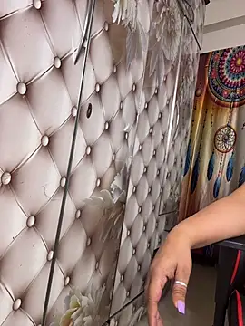 Snapshot of butterflyslay chatting on 03-12-26, 04:13 butterflyslay online show from 03-12-26, 04:13