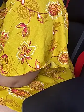 Snapshot of butterflyslay chatting on 03-20-26, 06:02 butterflyslay online show from 03-20-26, 06:02