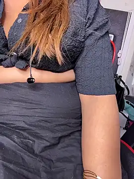 Snapshot of butterflyslay chatting on 03-22-26, 10:51 butterflyslay online show from 03-22-26, 10:51