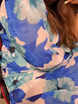 Snapshot of butterflyslay chatting on 03-30-26, 08:48 butterflyslay online show from 03-30-26, 08:48