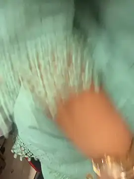 Snapshot of butterflyslay chatting on 04-09-26, 05:51 butterflyslay online show from 04-09-26, 05:51