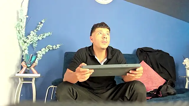 MagnusKnight  online show from 02-16-26, 06:15