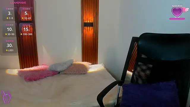 Snapshot of VivianOwen9 chatting on 01-17-26, 11:48 VivianOwen9 online show from 01-17-26, 11:48