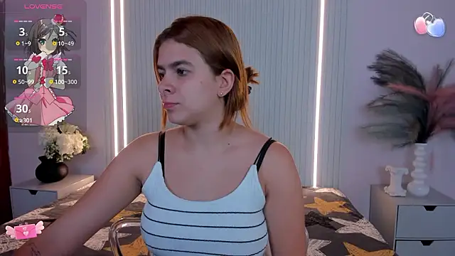 Snapshot of VivianOwen9 chatting on 02-10-26, 12:20 VivianOwen9 online show from 02-10-26, 12:20