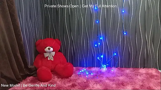 khushigoesnaughty0 online show from 01-19-26, 06:28