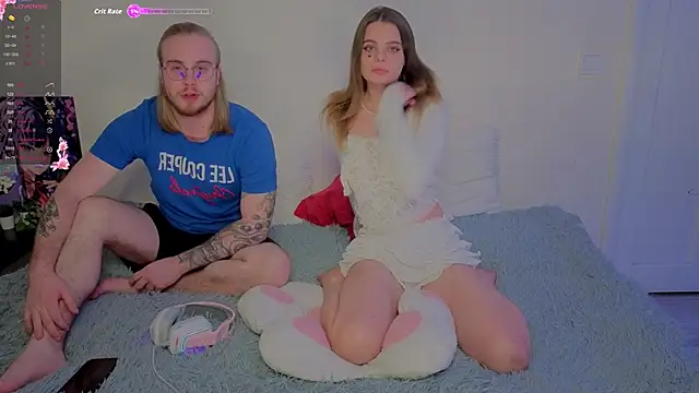 Snapshot of xBounty_sweet chatting on 12-17-25, 07:09 xBounty sweet online show from 12-17-25, 07:09