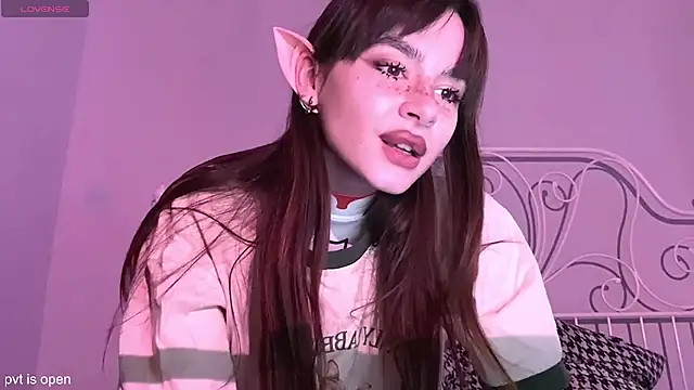 xx lily online show from 12-16-25, 10:59