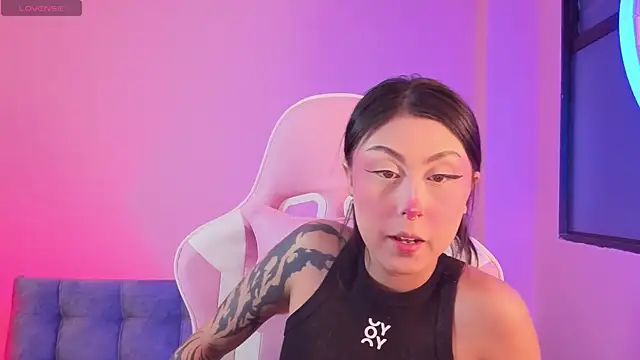 sharonbone online show from 12-20-25, 04:52