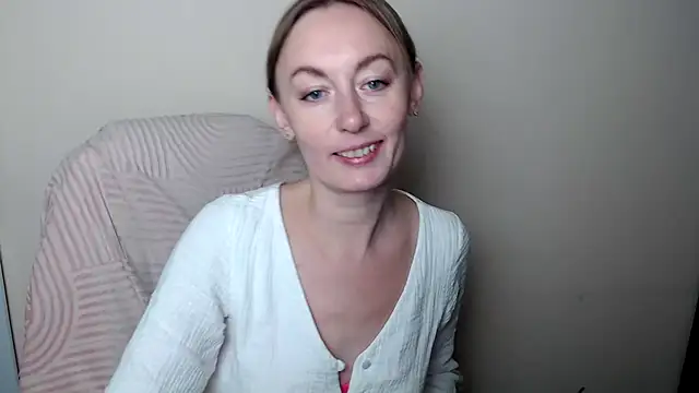 LiaSeass  online show from 02-10-26, 11:25