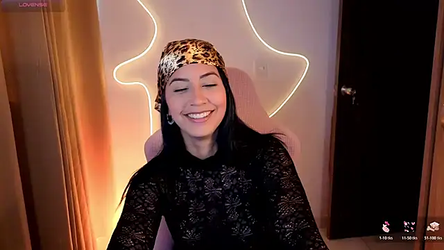 chloebum  online show from 12-18-25, 02:23