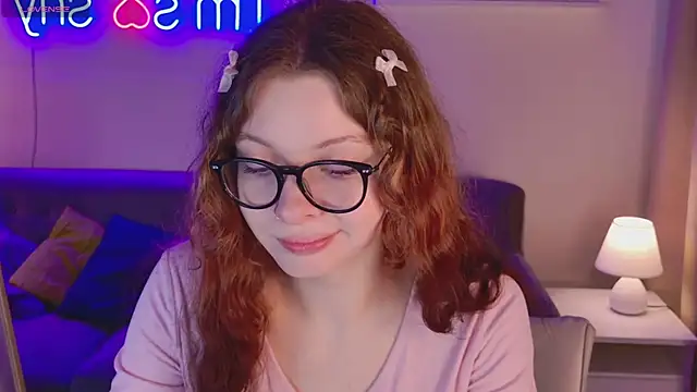 Snapshot of My_Mary_Jane chatting on 01-08-26, 12:51 My Mary Jane online show from 01-08-26, 12:51