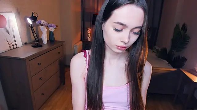 YvonneRobes online show from 01-15-26, 07:28