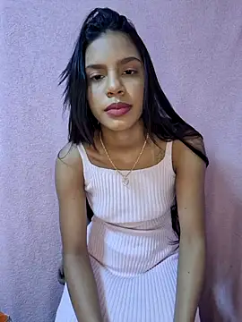 meenina veneno online show from 12-15-25, 04:00