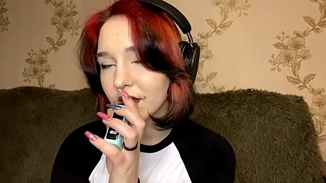 EmilyVeiro online show from 02-12-26, 05:08