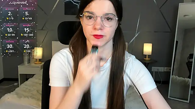 miss  evelyne online show from 02-09-26, 01:20