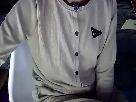 Chichi 86 online show from 02-07-26, 04:33