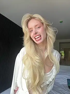 SunnyShiney online show from 02-17-26, 02:52