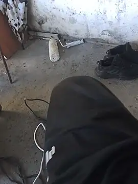 Snapshot of Mar81 chatting on 02-24-26, 02:48 Mar81 online show from 02-24-26, 02:48