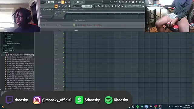 YourLittleBoyfriend online show from 12-21-25, 07:54