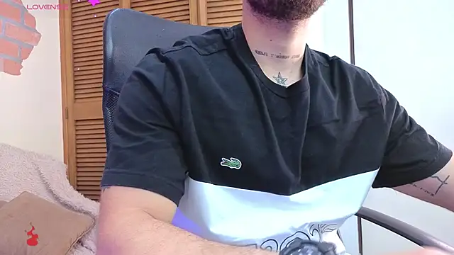 Snapshot of King_meruem chatting on 12-14-25, 01:05 King meruem online show from 12-14-25, 01:05