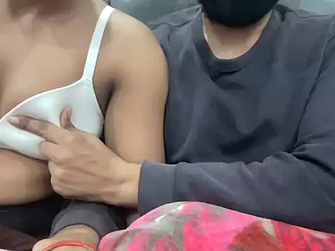 Snapshot of Queen_089 chatting on 12-17-25, 06:36 Queen 089 online show from 12-17-25, 06:36