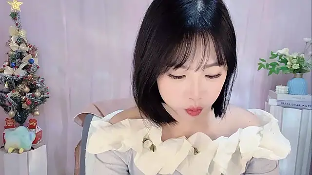 Snapshot of Pinkgirl520 chatting on 01-08-26, 02:25 Pinkgirl520 online show from 01-08-26, 02:25