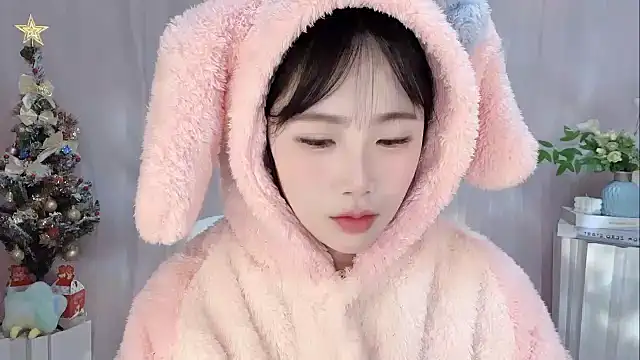 Snapshot of Pinkgirl520 chatting on 01-16-26, 02:04 Pinkgirl520 online show from 01-16-26, 02:04