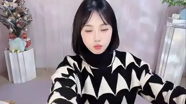 Snapshot of Pinkgirl520 chatting on 01-19-26, 02:10 Pinkgirl520 online show from 01-19-26, 02:10