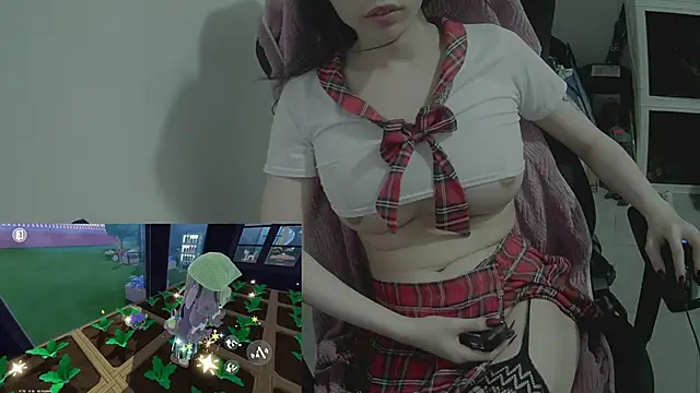 Snapshot of mommywho69 chatting on 02-22-26, 07:56 mommywho69 online show from 02-22-26, 07:56